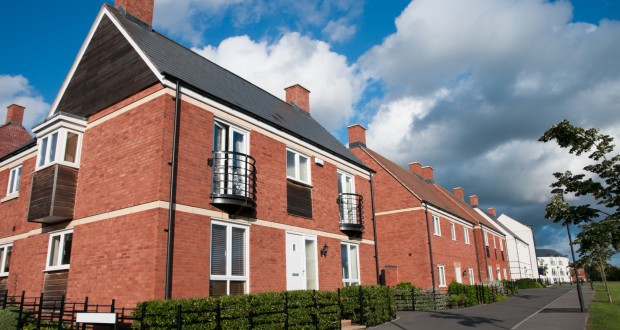 138014812-new-houses-620x330.jpg