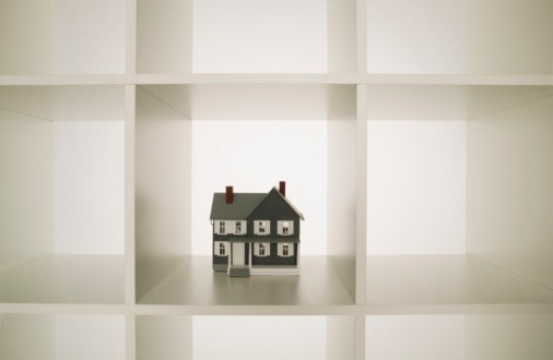 house-on-shelf-506x330.jpg