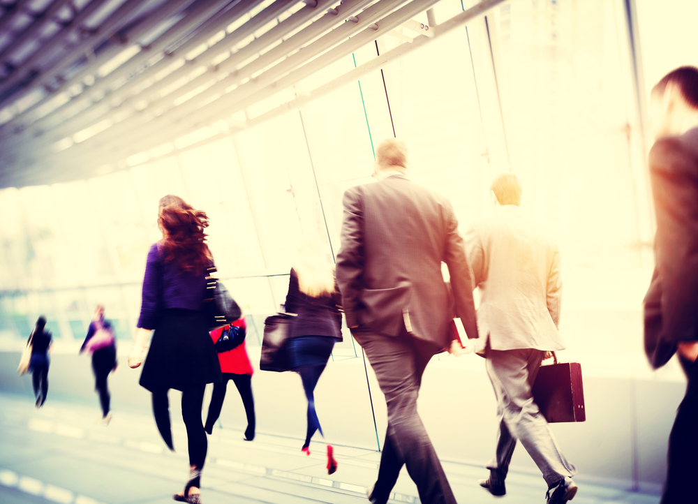 Market bets on rate cut lift on weaker jobs data