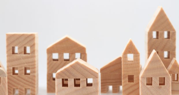 wooden-houses-620x330.jpg